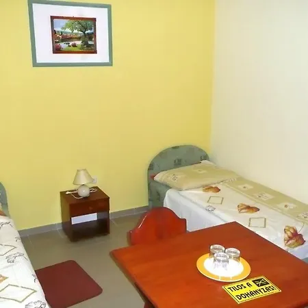 Popeye Guest house Hegyeshalom